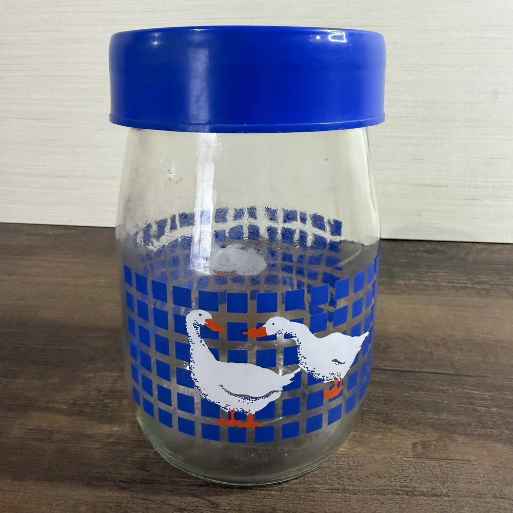 Vintage CARLTON GLASS USA 1 Liter Blue Checked Geese Ducks Canister 1982